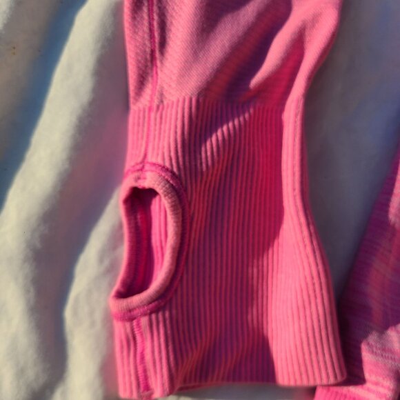 Ivivva Lululemon Swiftly Fly Tech Long Sleeve Shirt - Pink -Girls 14/Women Small - Picture 5 of 14